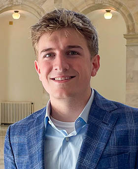 Max Robinson